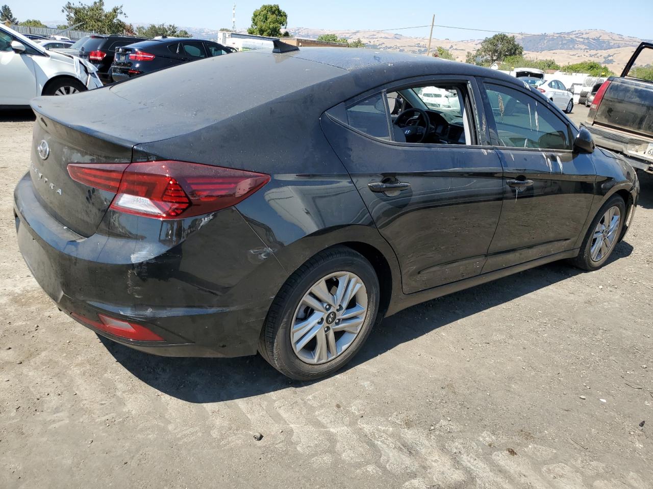 Изображение 3 2020 HYUNDAI ELANTRA SEL 2020 с VIN 5NPD84LFXLH506962
