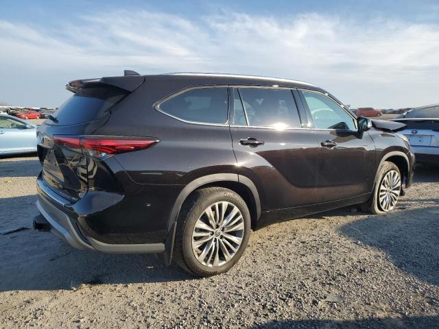Image 3 of 2021 TOYOTA HIGHLANDER PLATINUM 2021 with VIN 5TDFZRBH9MS152384