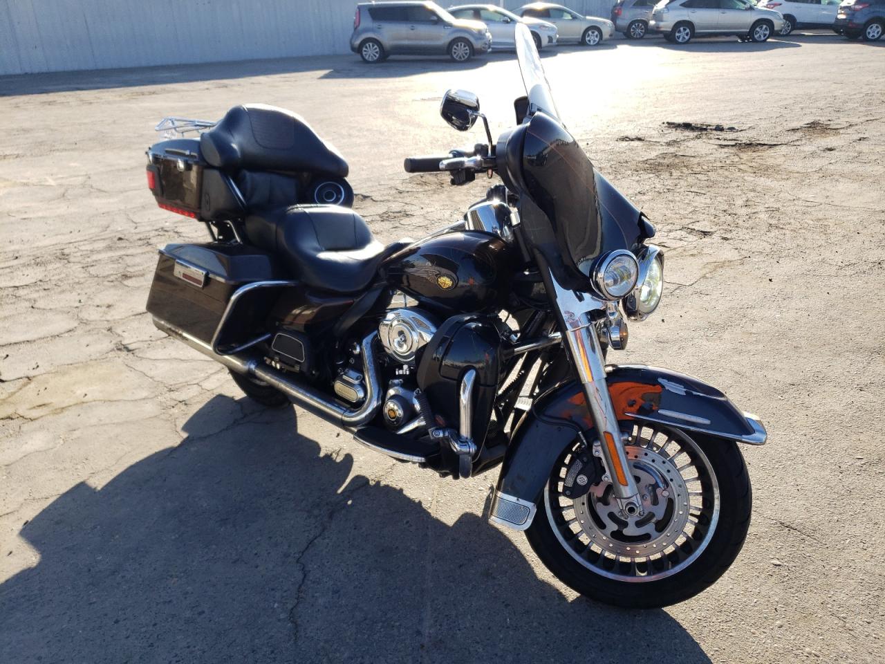 Image 1 of 2013 HARLEY-DAVIDSON FLHTK ELECTRA GLIDE ULTRA LIMITED 2013 with VIN 1HD1KEM68DB664551
