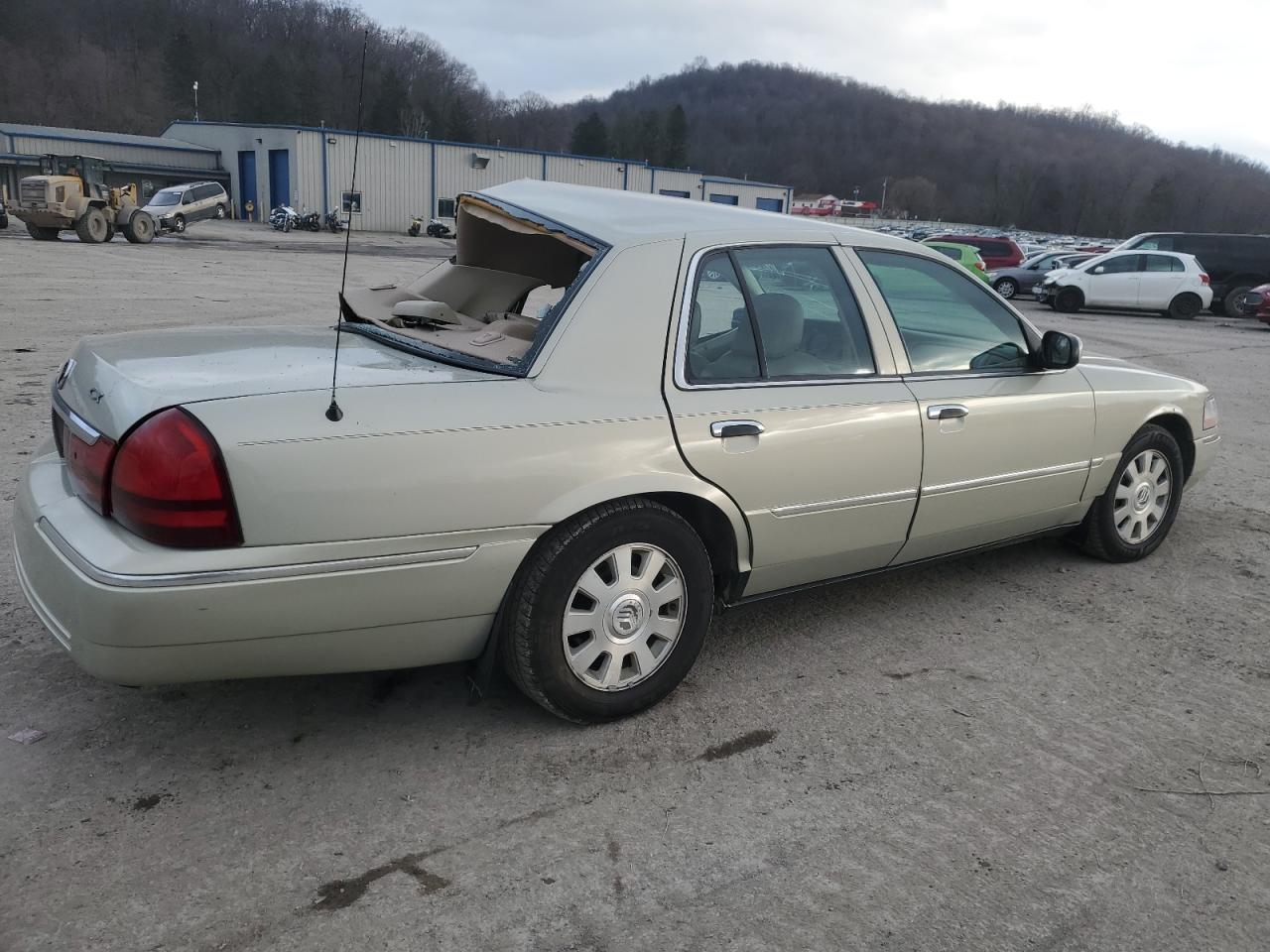 Image 3 of 2005 MERCURY GRAND MARQUIS LS 2005 with VIN 2MEFM75W35X600801
