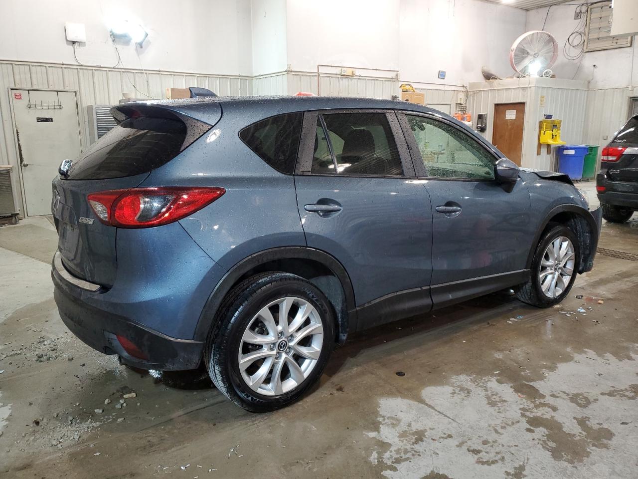 Image 3 of 2015 MAZDA CX-5 GT 2015 with VIN JM3KE2DY7F0479541