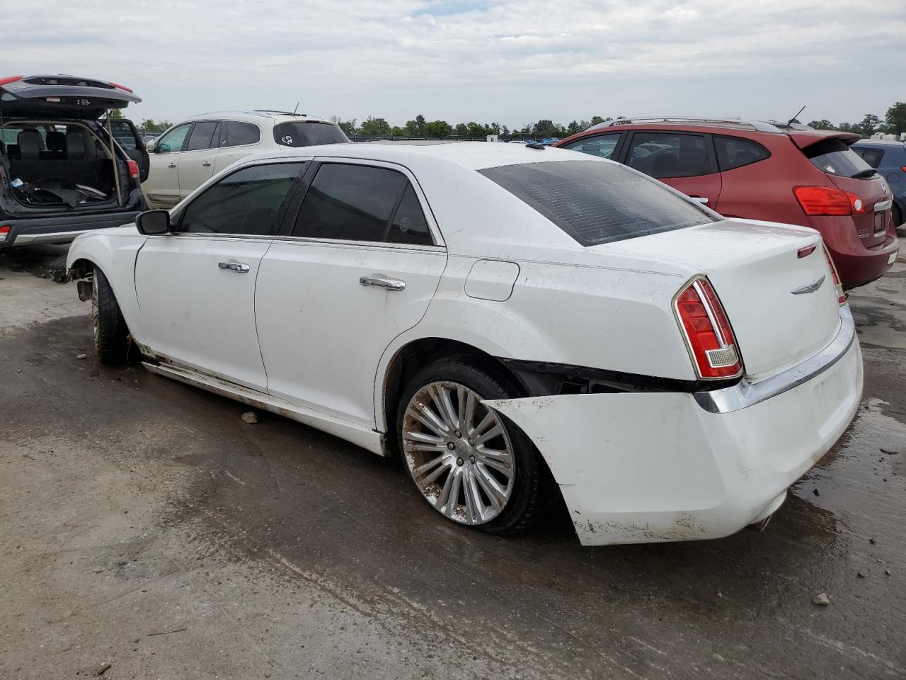 Изображение 2 Chrysler 300C 2012 с VIN 2C3CCAET5CH115730