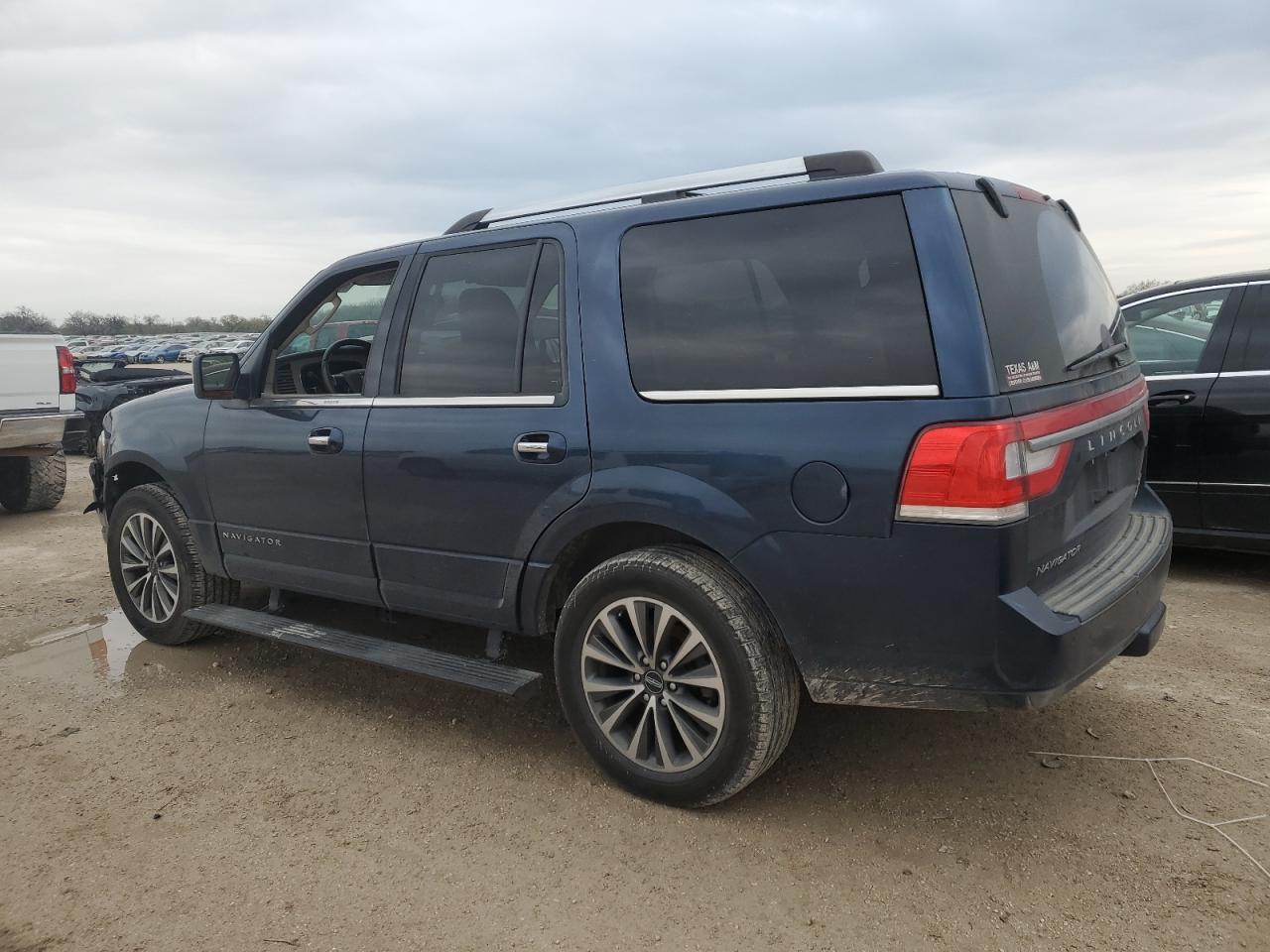 Изображение 2 2015 LINCOLN NAVIGATOR  2015 с VIN 5LMJJ2HT3FEJ13053