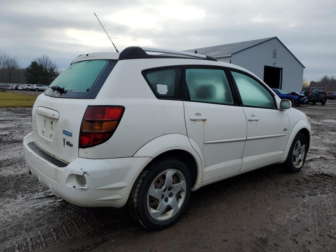 Image 3 of 2005 PONTIAC VIBE  2005 with VIN 5Y2SL63855Z409800