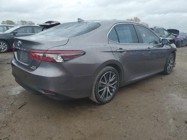 Image 3 of 2021 TOYOTA CAMRY XLE 2021 with VIN 4T1F31AK3MU559169