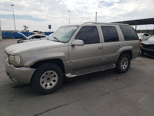 Image 1 of 2000 CADILLAC ESCALADE LUXURY 2000 with VIN 1GYEK63R2YR181648