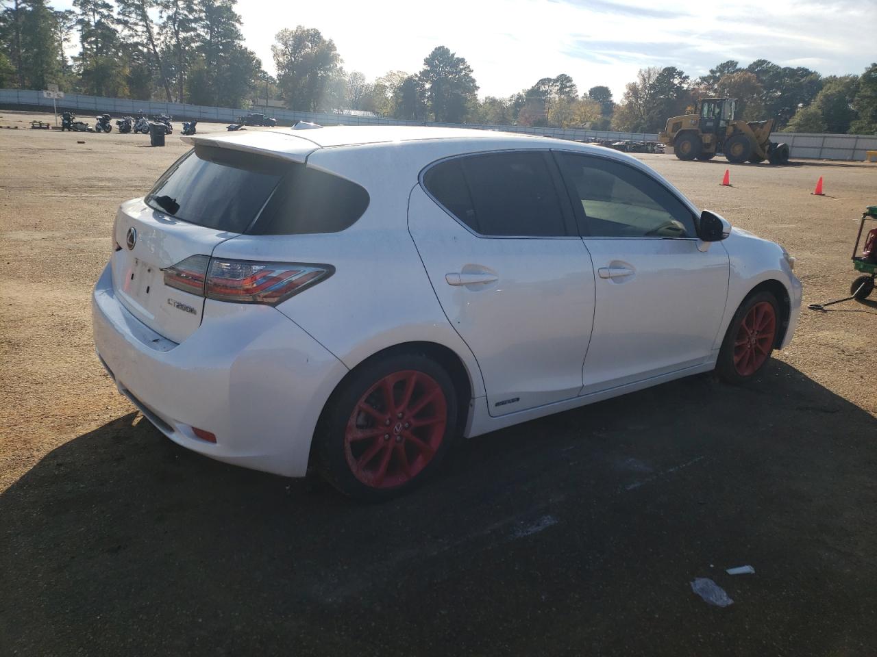 Image 3 of 2013 LEXUS CT 200 2013 with VIN JTHKD5BH6D2134520