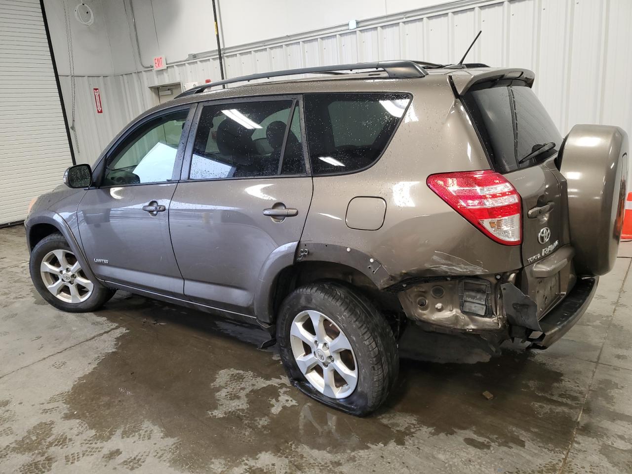 Image 2 of 2010 TOYOTA RAV4 LIMITED 2010 with VIN 2T3YF4DV0AW041420