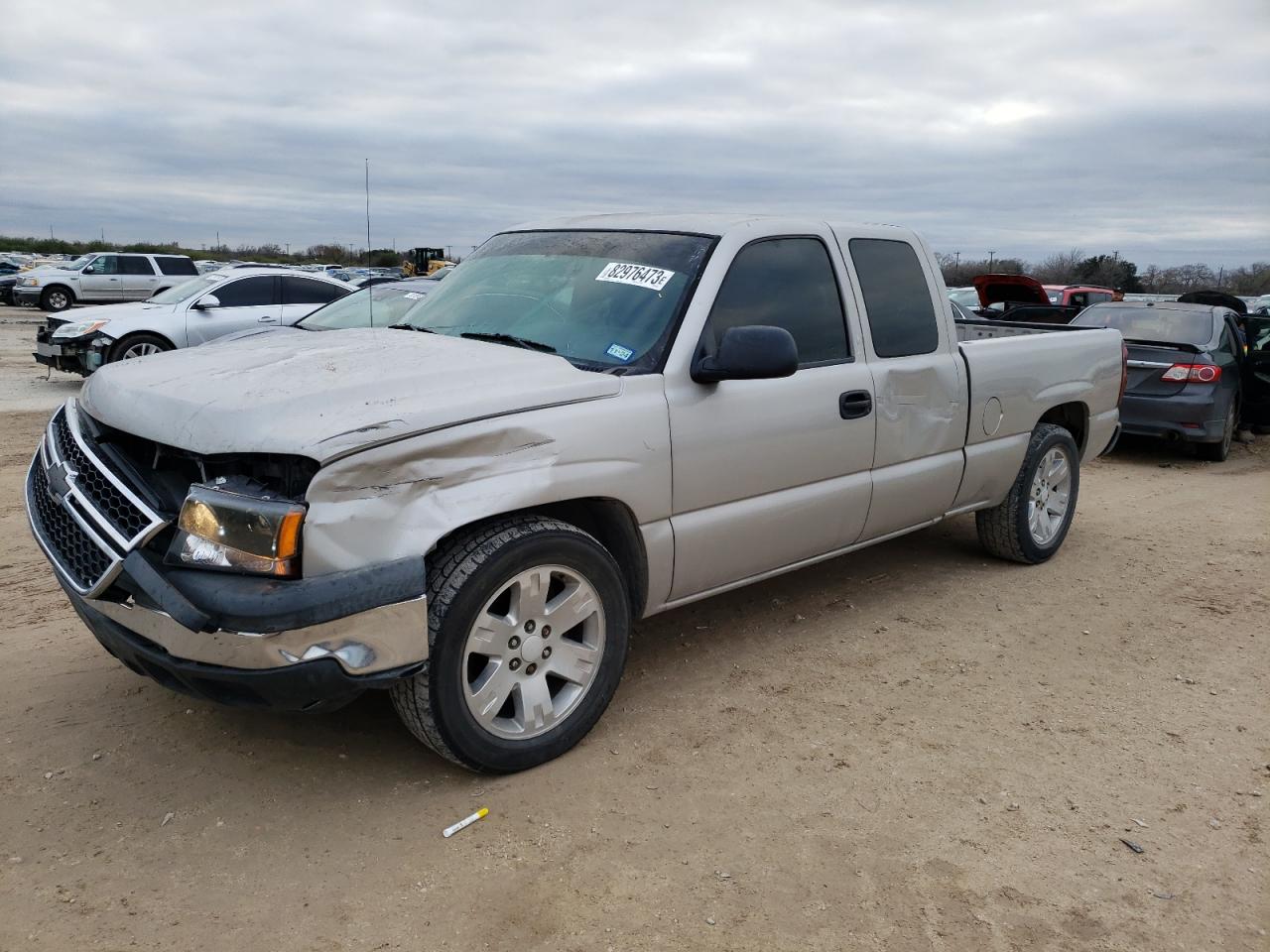 Obraz 1 z 2006 CHEVROLET SILVERADO C1500 2006 z VIN 1GCEC19X66Z252245