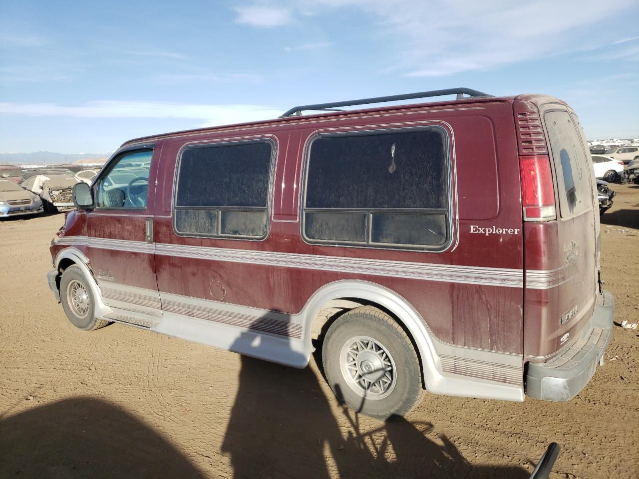 Obraz 2 z 1998 GMC SAVANA RV G1500 1998 z VIN 1GDFG15R3W1002424