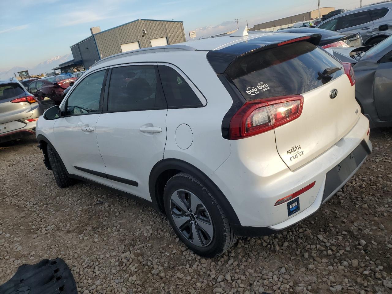 Изображение 2 2017 KIA NIRO FE 2017 с VIN KNDCB3LC9H5051641