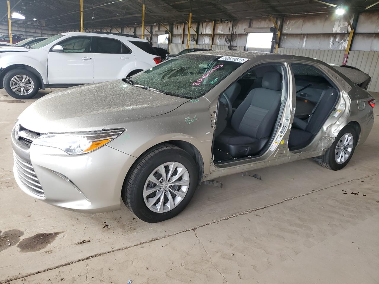 Obraz 1 z 2015 TOYOTA CAMRY LE 2015 z VIN 4T4BF1FK8FR504661