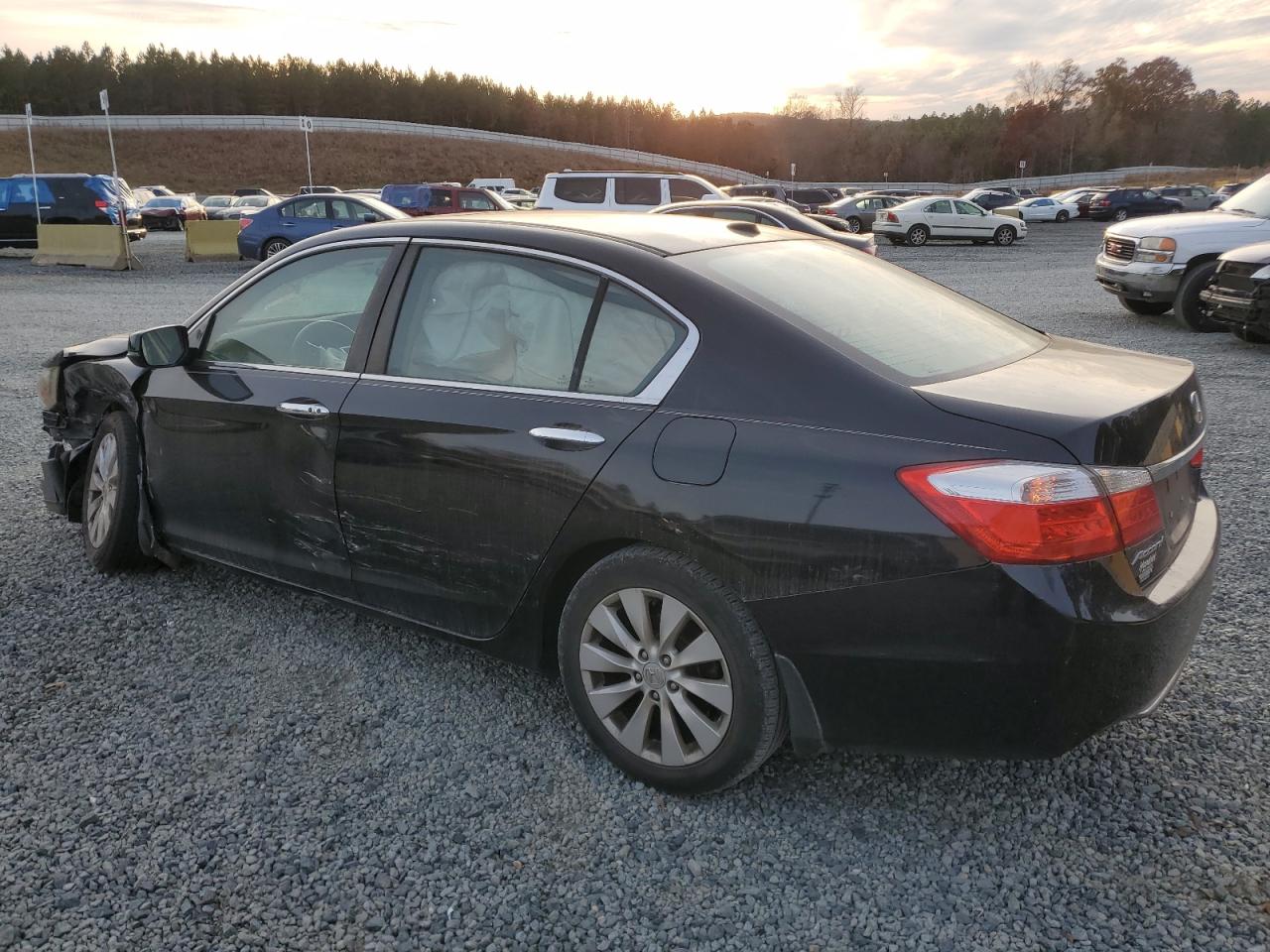Image 2 of 2013 HONDA ACCORD EXL 2013 with VIN 1HGCR2F83DA163643