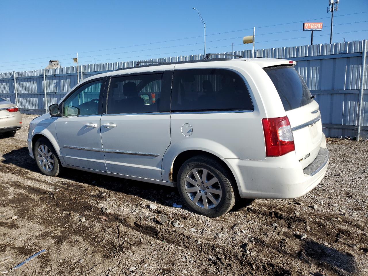 Изображение 2 2013 CHRYSLER TOWN & COUNTRY TOURING 2013 с VIN 2C4RC1BG9DR721752