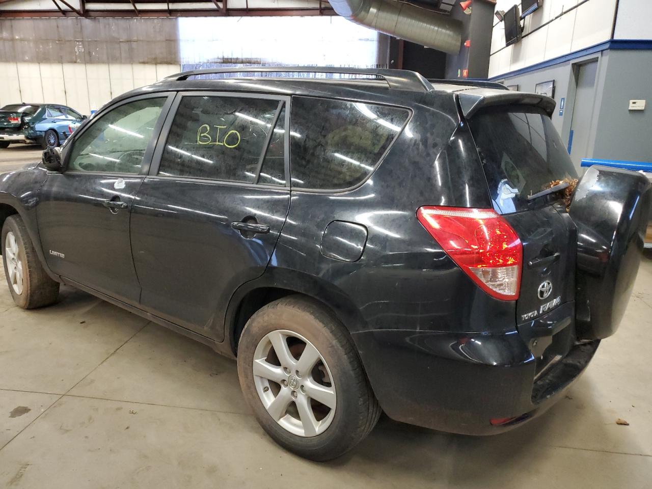 Image 2 of 2008 TOYOTA RAV4 LIMITED 2008 with VIN JTMBD31V186054828