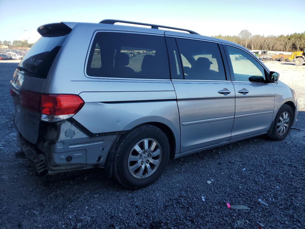 Image 3 of 2010 HONDA ODYSSEY EXL 2010 with VIN 5FNRL3H68AB016197