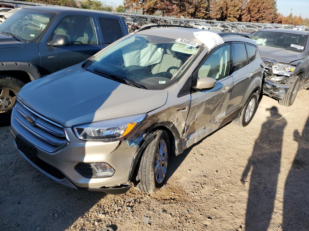 Image 1 of 2018 FORD ESCAPE SE 2018 with VIN 1FMCU0GD8JUD59127