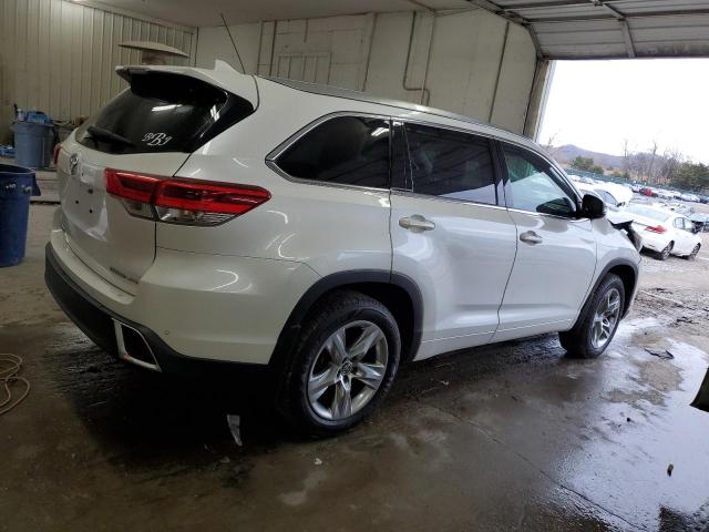 Image 3 of 2019 TOYOTA HIGHLANDER LIMITED 2019 with VIN 5TDDZRFH0KS947757