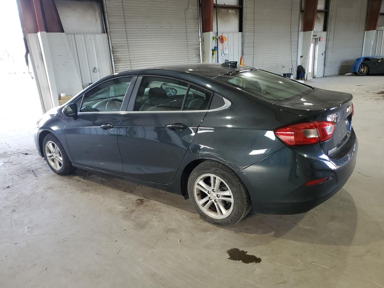 Image 2 of 2018 CHEVROLET CRUZE LT 2018 with VIN 1G1BE5SM0J7223132