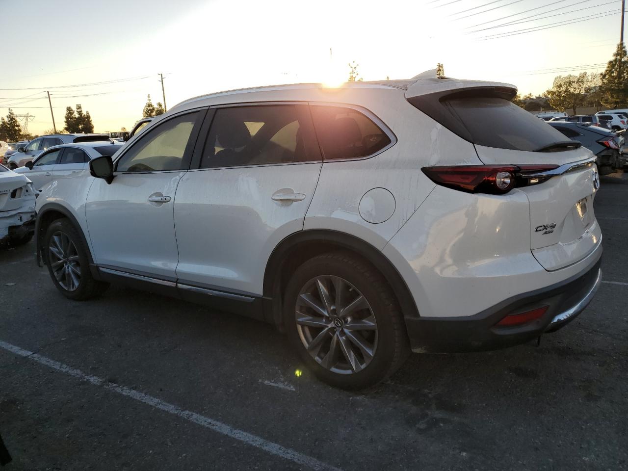 Image 2 of 2018 MAZDA CX-9 GRAND TOURING 2018 with VIN JM3TCBDY3J0207376