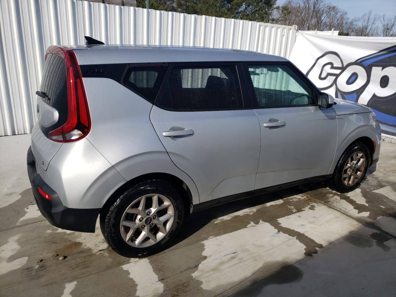 Изображение 3 2021 KIA SOUL LX 2021 с VIN KNDJ23AUXM7775145