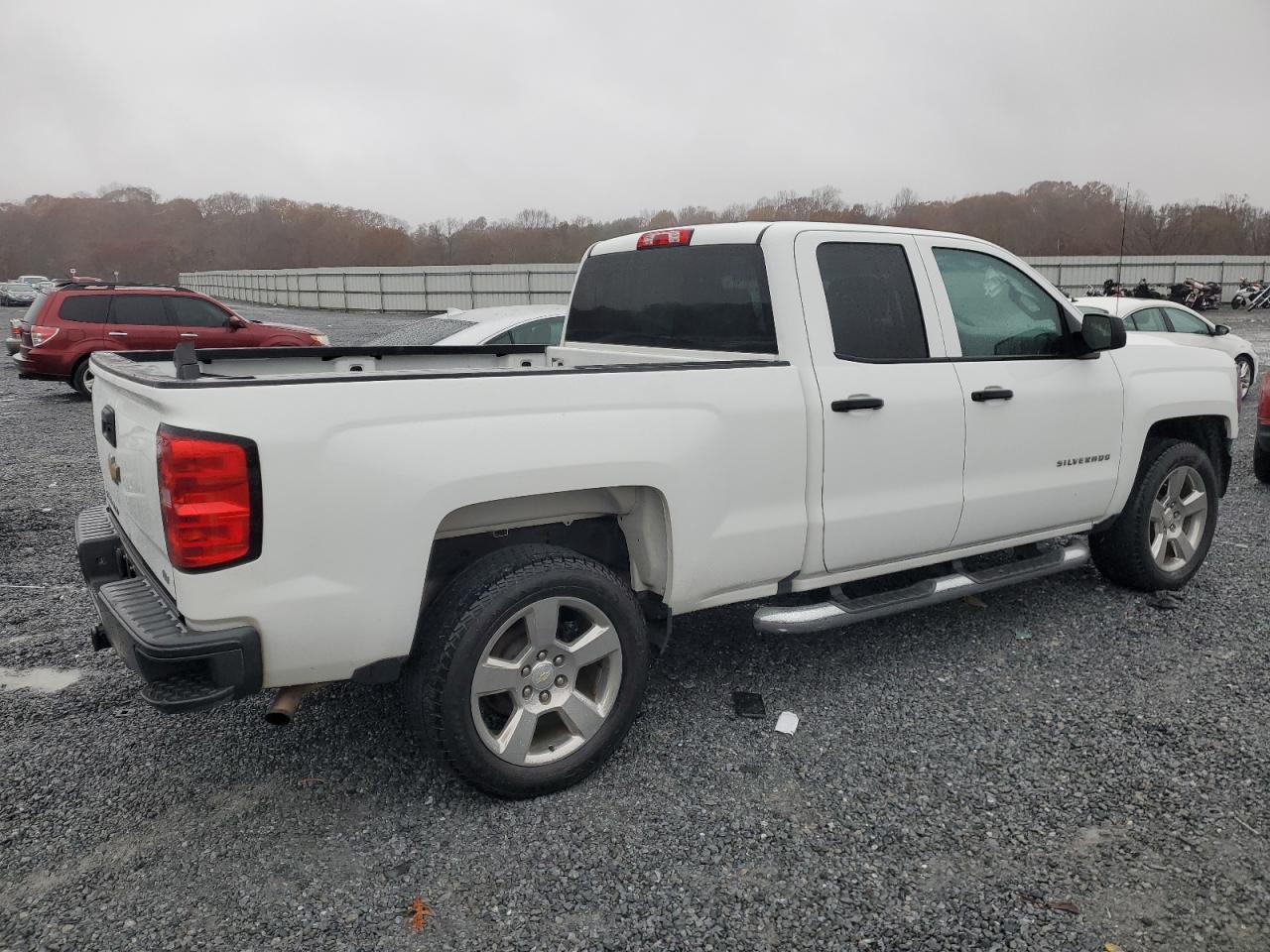 Obraz 3 z 2019 CHEVROLET SILVERADO LD C1500 2019 z VIN 2GCRCNEC2K1102504