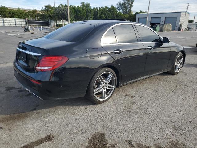 Obraz 3 z 2018 MERCEDES-BENZ E 300 2018 z VIN WDDZF4JB8JA335330