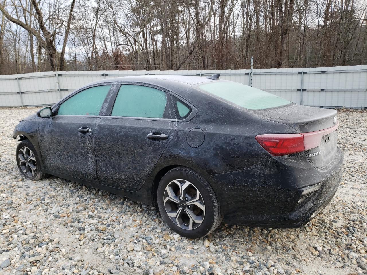 Изображение 2 2021 KIA FORTE FE 2021 с VIN 3KPF24AD6ME283904