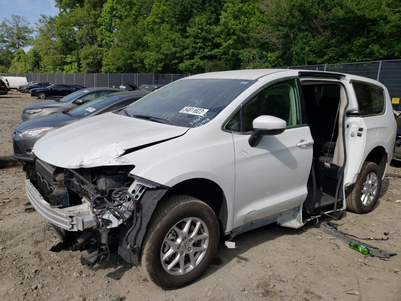 2022 CHRYSLER VOYAGER LX 2022 image