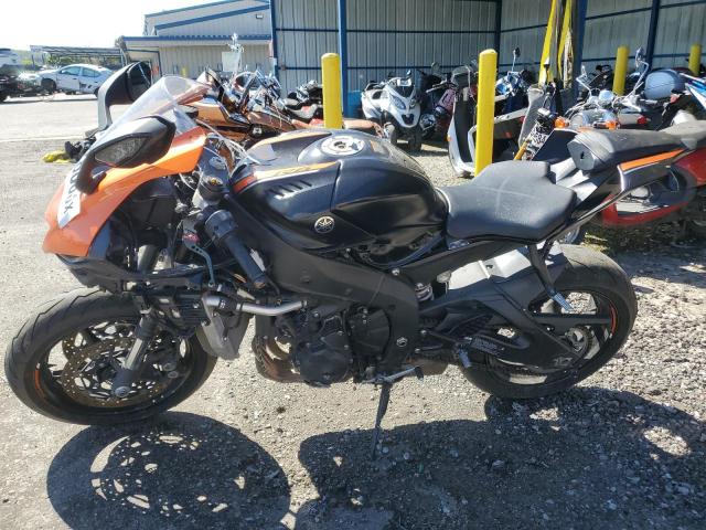 Image 3 of 2020 YAMAHA YZFR6 C 2020 with VIN JYARJ28Y9LA002690