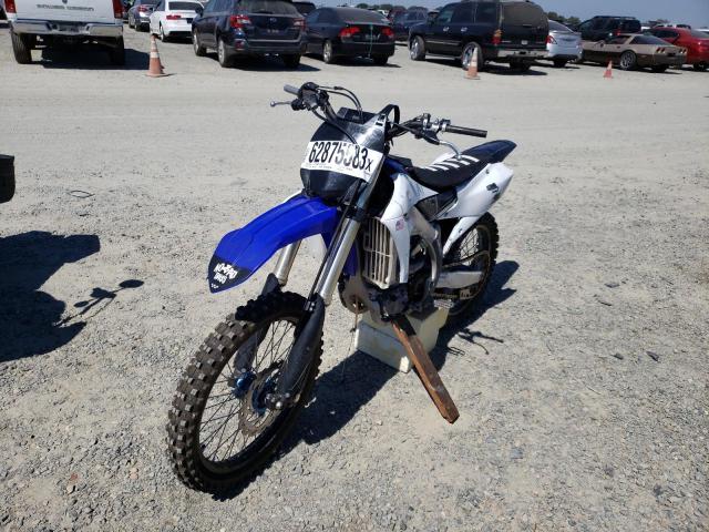 Изображение 2 2021 YAMAHA YZ450 F 2021 с VIN JYACJ26C8MA007507