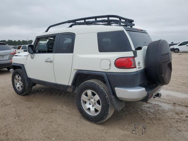 Image 2 of 2010 TOYOTA FJ CRUISER  2010 with VIN JTEBU4BF4AK078711