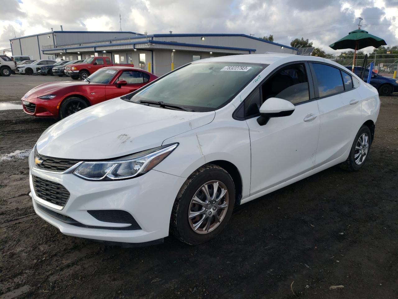 Obraz 1 z 2017 CHEVROLET CRUZE LS 2017 z VIN 1G1BC5SM1H7251022