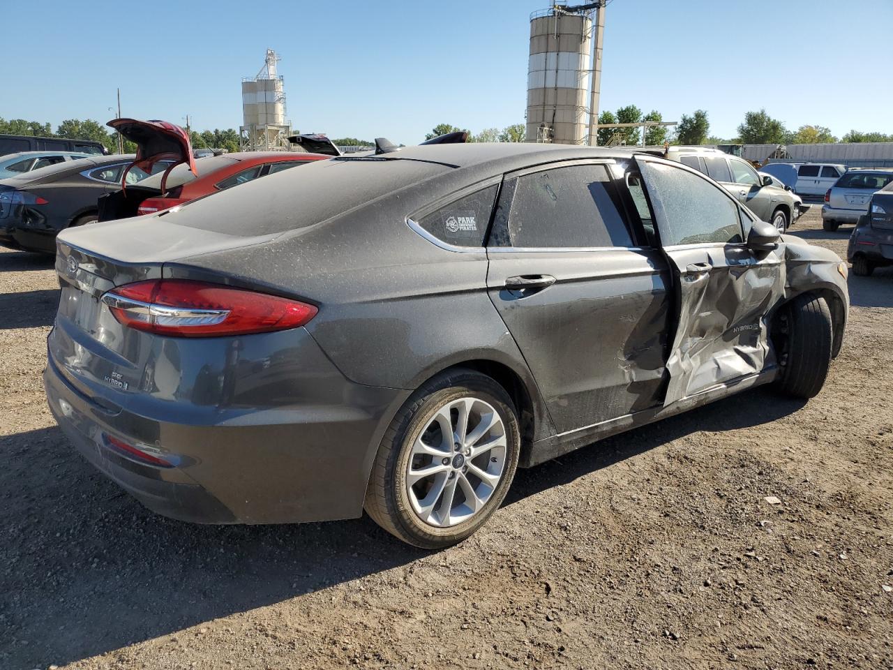 Obraz 3 z 2019 FORD FUSION SE 2019 z VIN 3FA6P0LU4KR198921