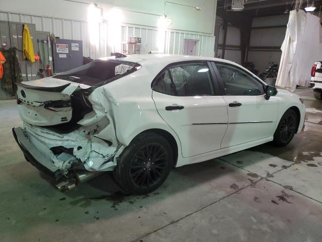 Obraz 3 z 2022 TOYOTA CAMRY SE 2022 z VIN 4T1G11BK7NU049871