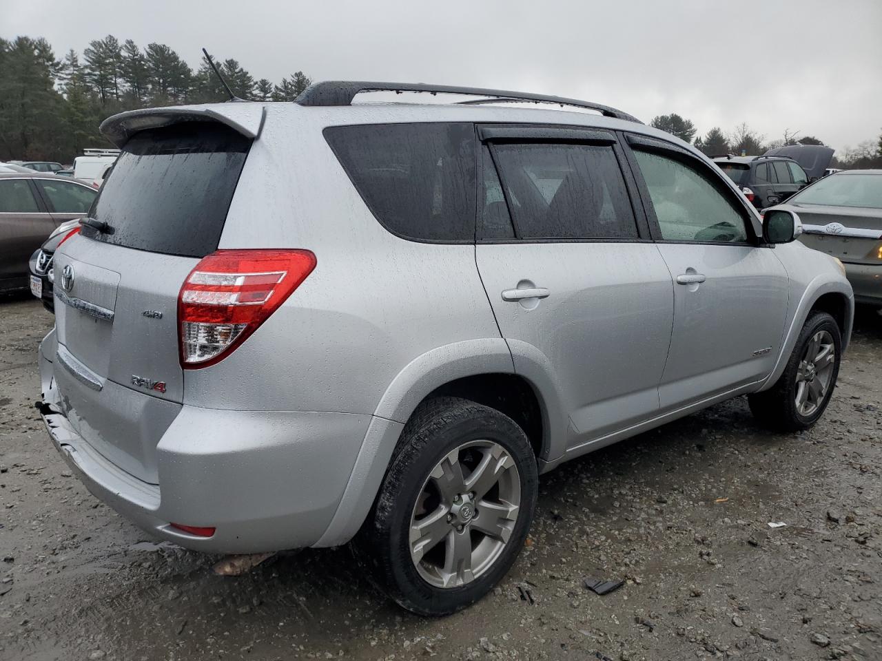 Image 3 of 2010 TOYOTA RAV4 SPORT 2010 with VIN JTMRF4DVXA5033109