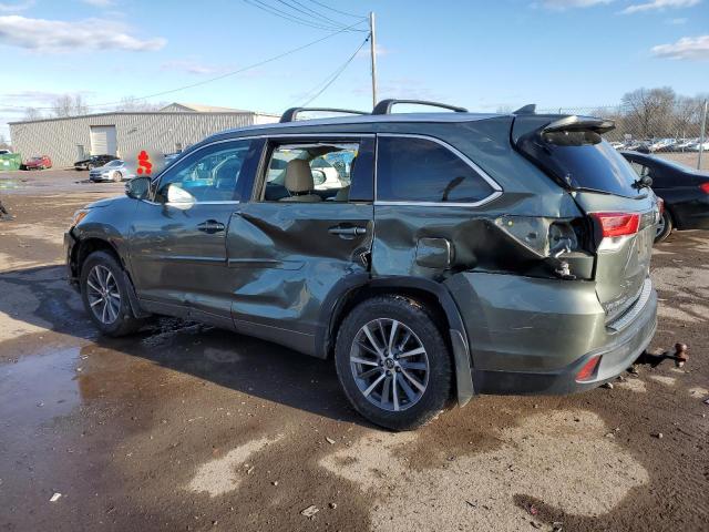 Obraz 2 z 2018 TOYOTA HIGHLANDER SE 2018 z VIN 5TDJZRFH3JS826531