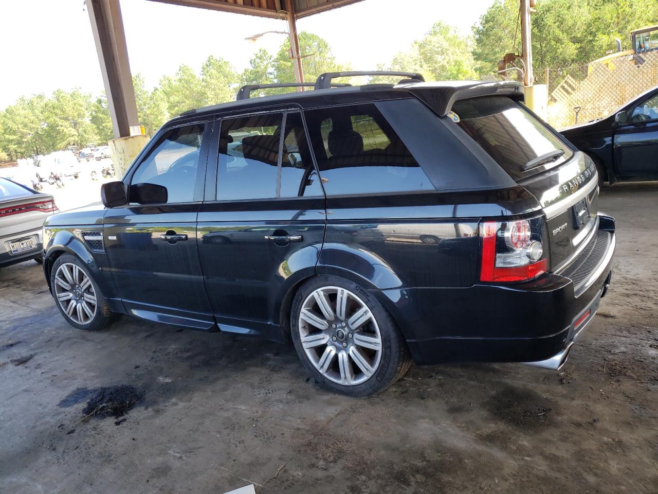 Image 2 of 2013 LAND ROVER RANGE ROVER SPORT SC 2013 with VIN SALSH2E43DA809915