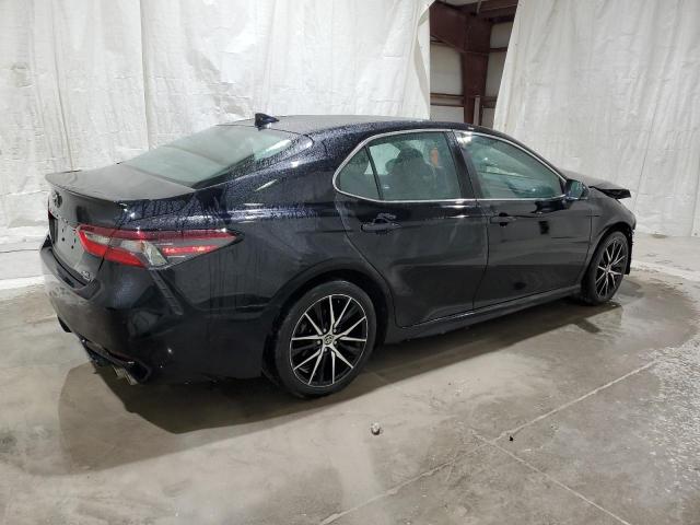 Obraz 3 z 2022 TOYOTA CAMRY SE 2022 z VIN 4T1T11BK7NU053501