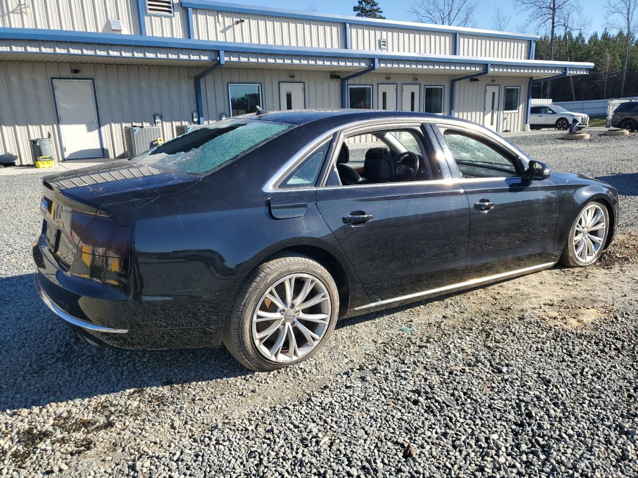 Изображение 3 2011 AUDI A8 L QUATTRO 2011 с VIN WAURVAFD9BN022591