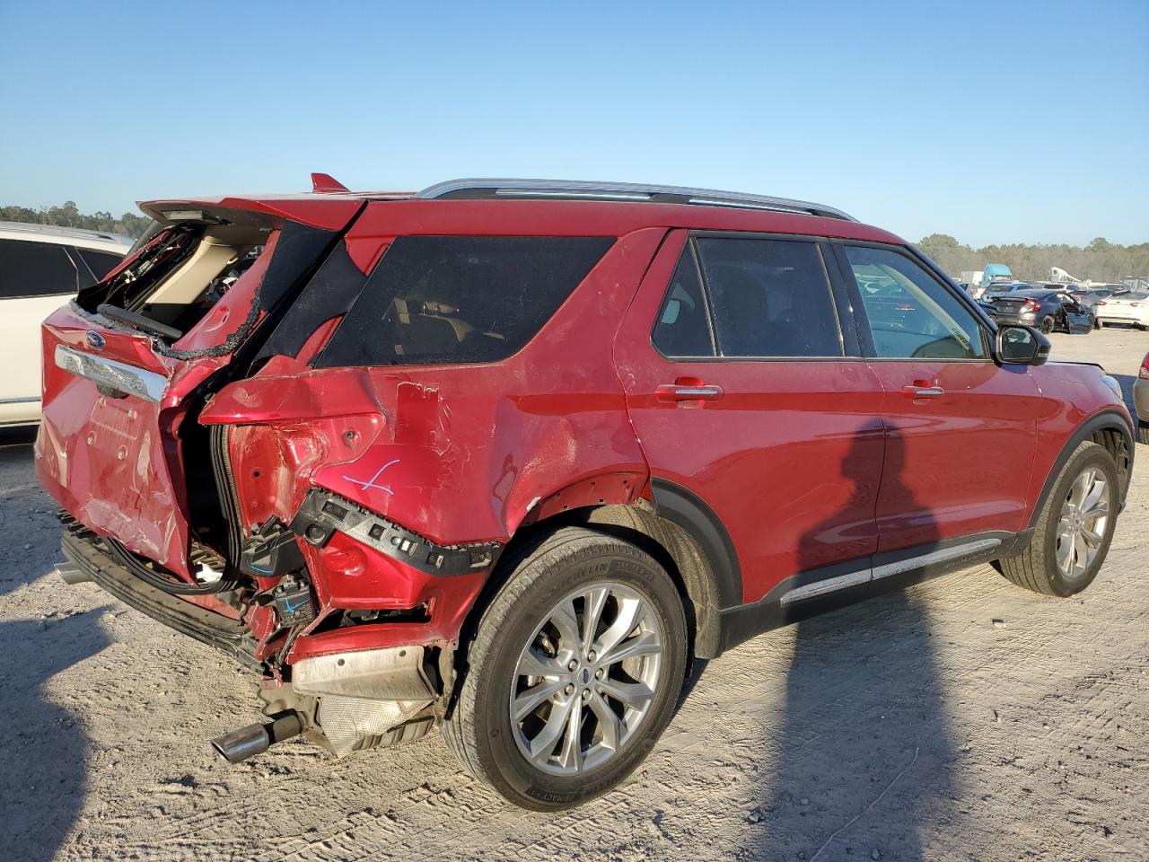 Image 3 of 2020 FORD EXPLORER LIMITED 2020 with VIN 1FMSK8FH4LGC28038