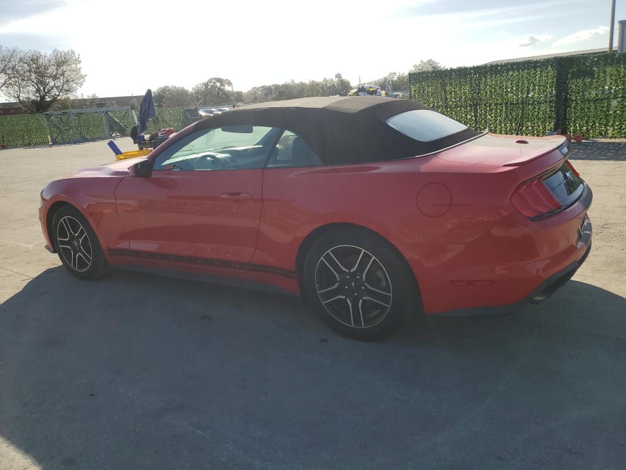 Image 2 of 2018 FORD MUSTANG  2018 with VIN 1FATP8UH0J5124478