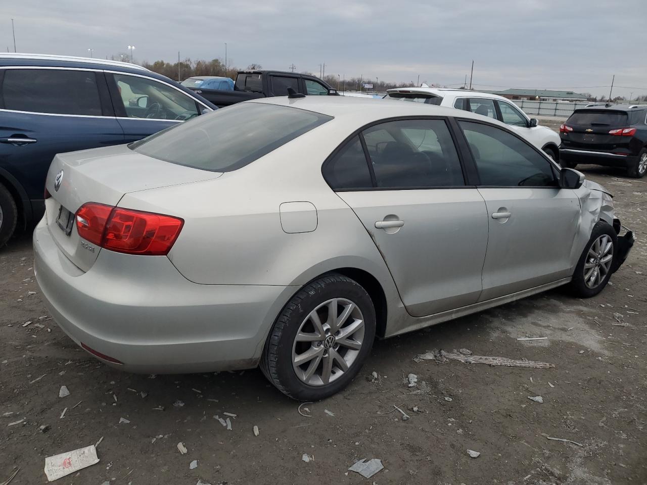 Obraz 3 z 2011 VOLKSWAGEN JETTA SE 2011 z VIN 3VWBX7AJ0BM333364