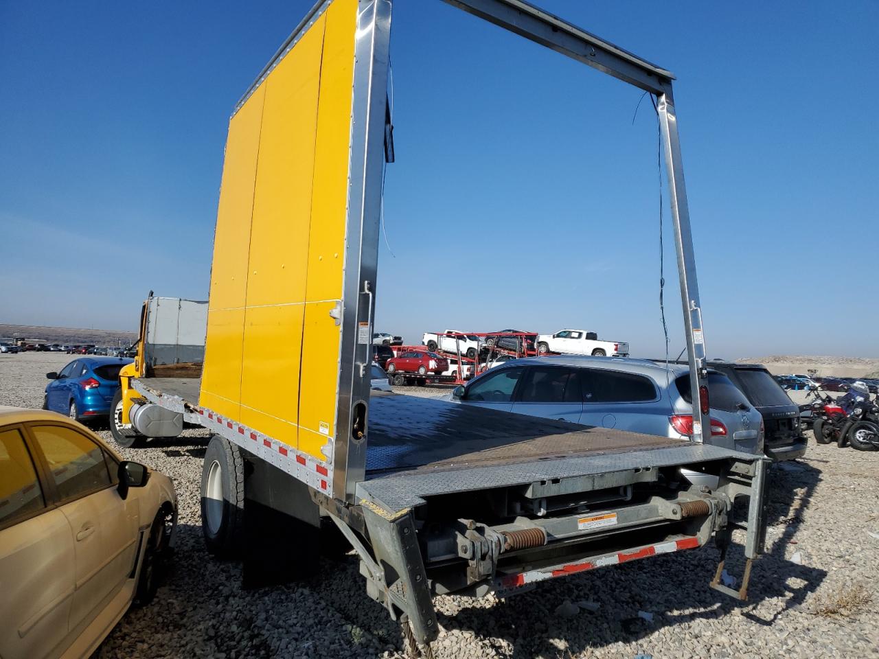 Image 3 of 2018 INTERNATIONAL 4000 4300 2018 with VIN 1HTMMMML6JH096451
