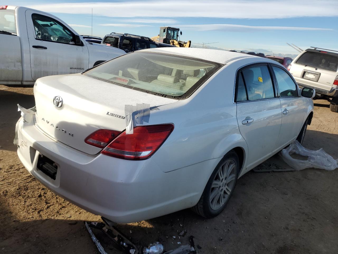 Image 3 of 2007 TOYOTA AVALON XL 2007 with VIN 4T1BK36B27U170405