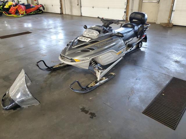 Obraz 2 z 2001 SKI DOO GRAND TOUR 2001 z VIN 2BPS179811V000076