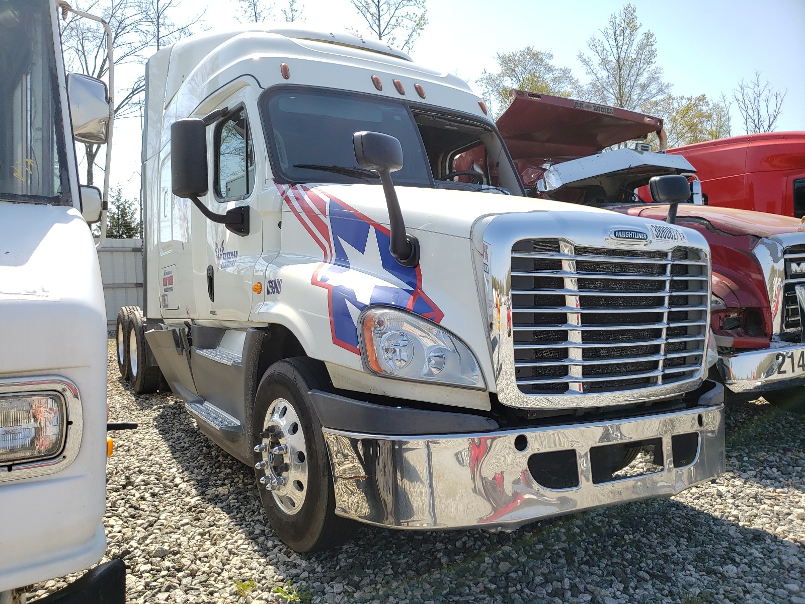 2015 FREIGHTLINER CASCADIA 125 2015 image