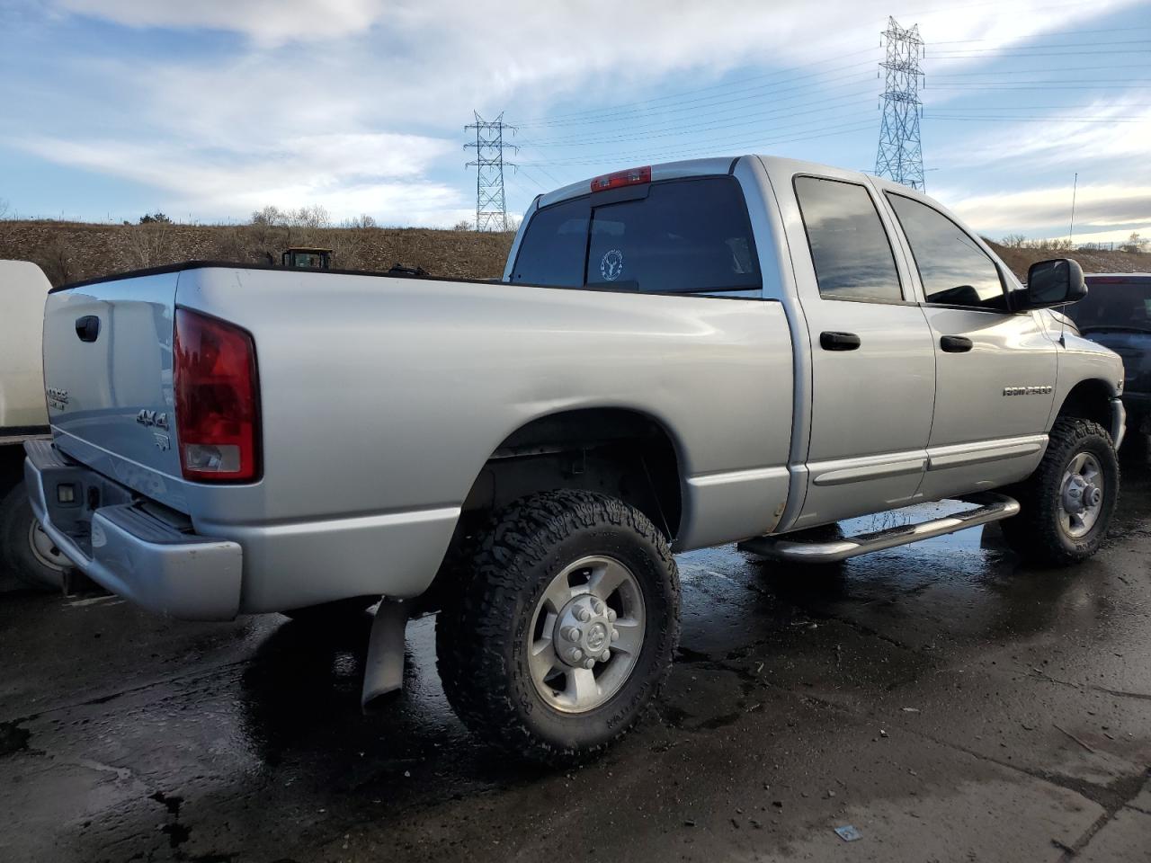 Image 3 of 2004 DODGE RAM 2500 ST 2004 with VIN 3D3KU28CX4G153128