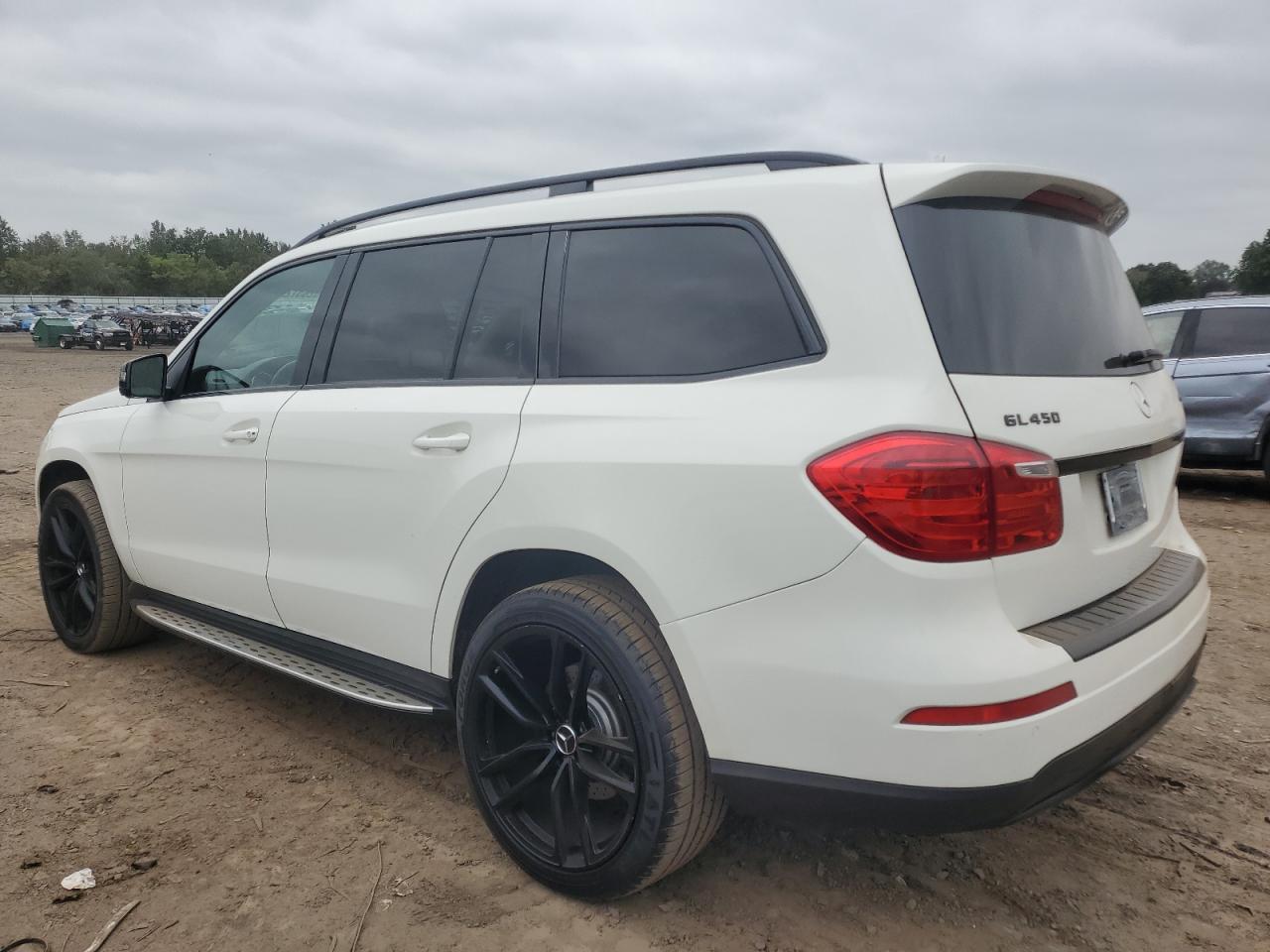 Image 2 of 2013 MERCEDES-BENZ GL 450 4MATIC 2013 with VIN 4JGDF7CE8DA152619
