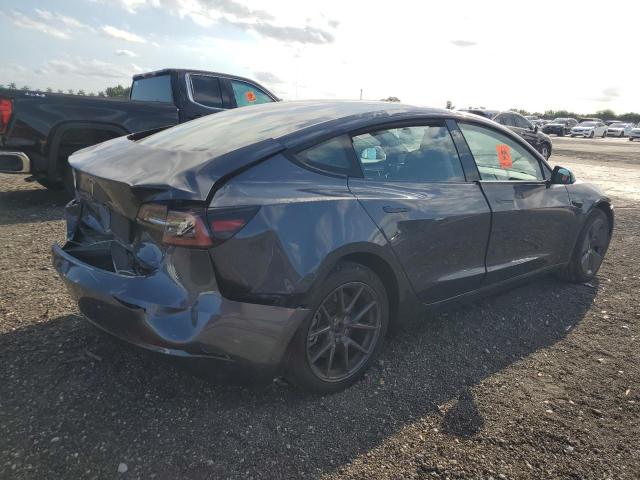 Obraz 3 z 2023 TESLA MODEL 3  2023 z VIN 5YJ3E1EA7PF449127